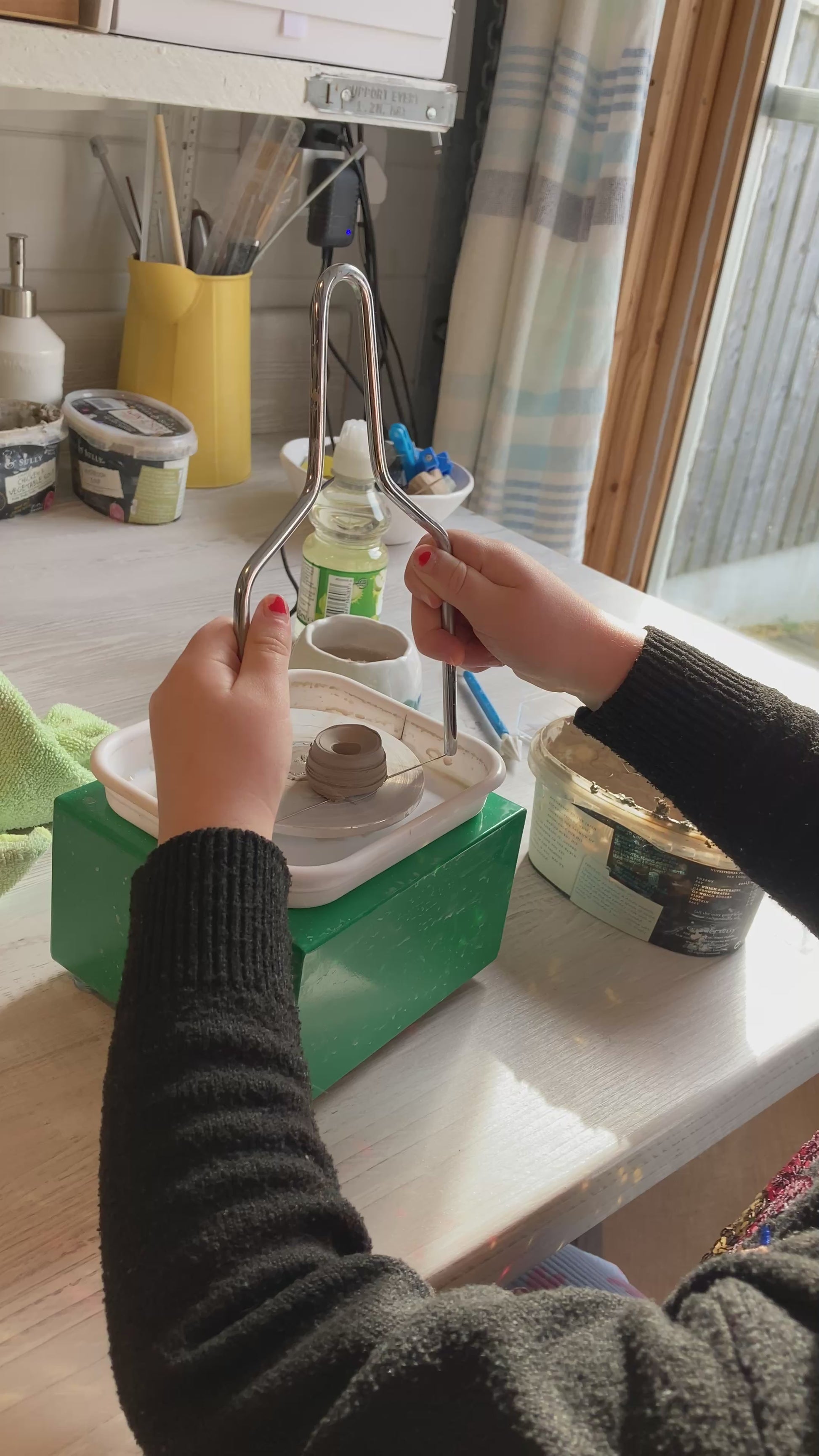 Kids 2 hours ceramics workshop